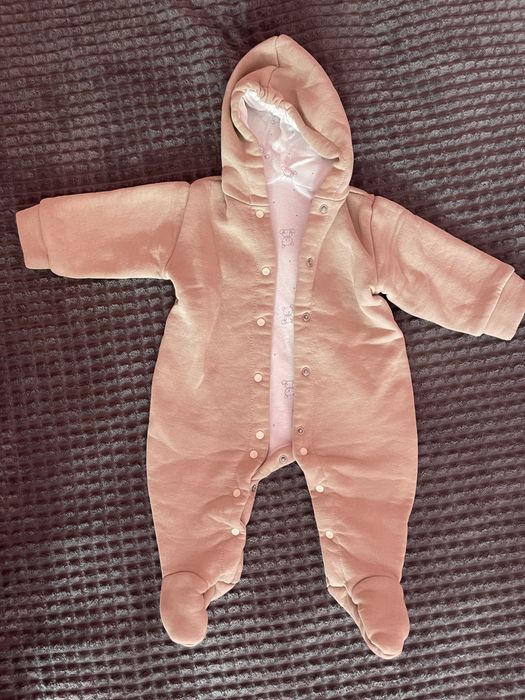 Теплі комбінезони в ідеальному стані