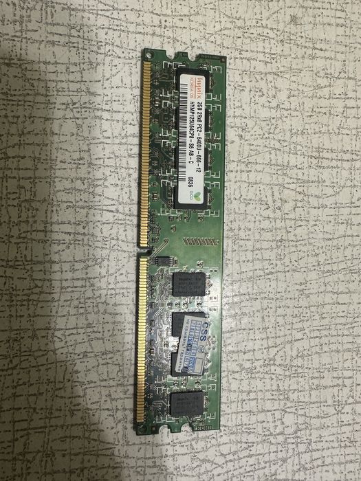 Оперативна память Hynix ddr2-800 2048mb