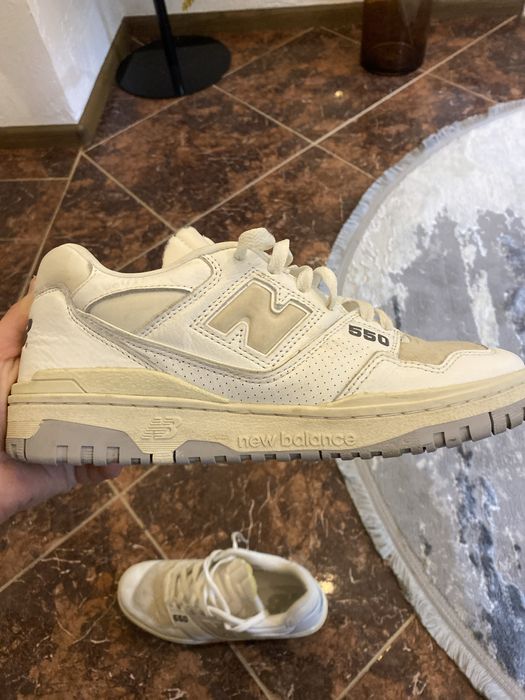 Продаю New balance 550
