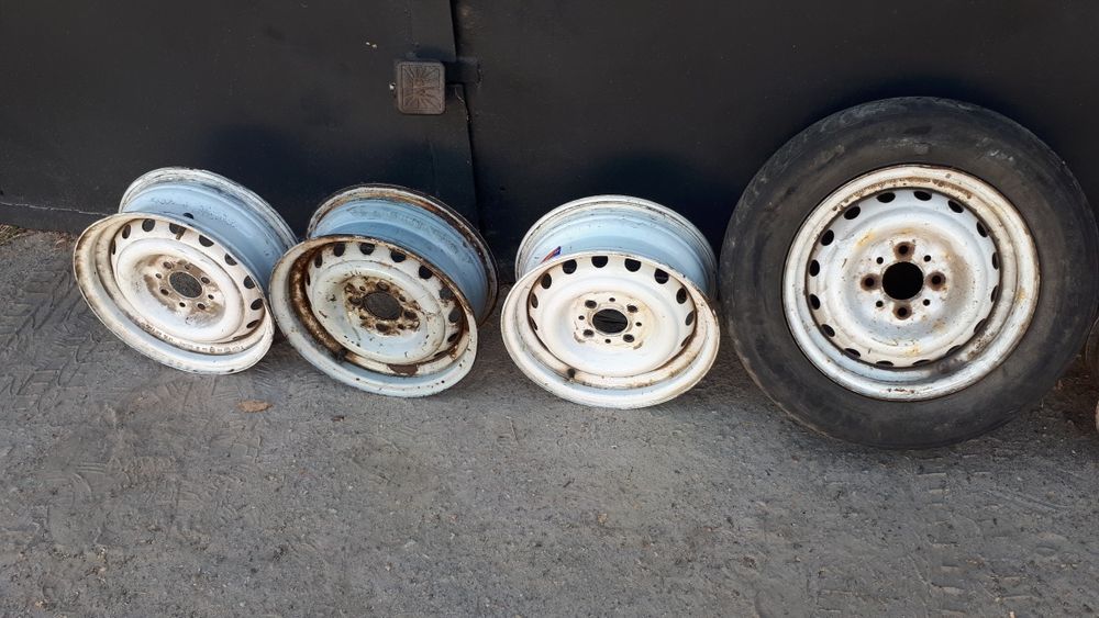 Дискі ваз чи на причеп.