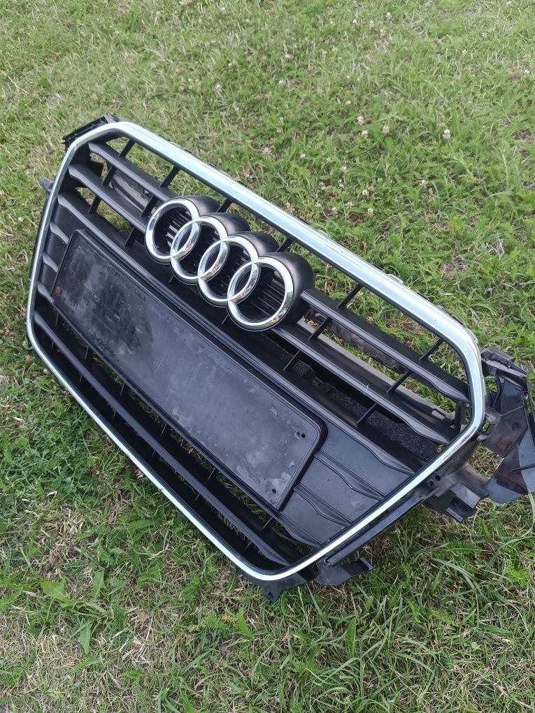 Grill Audi A4 B8 S-Line lift
