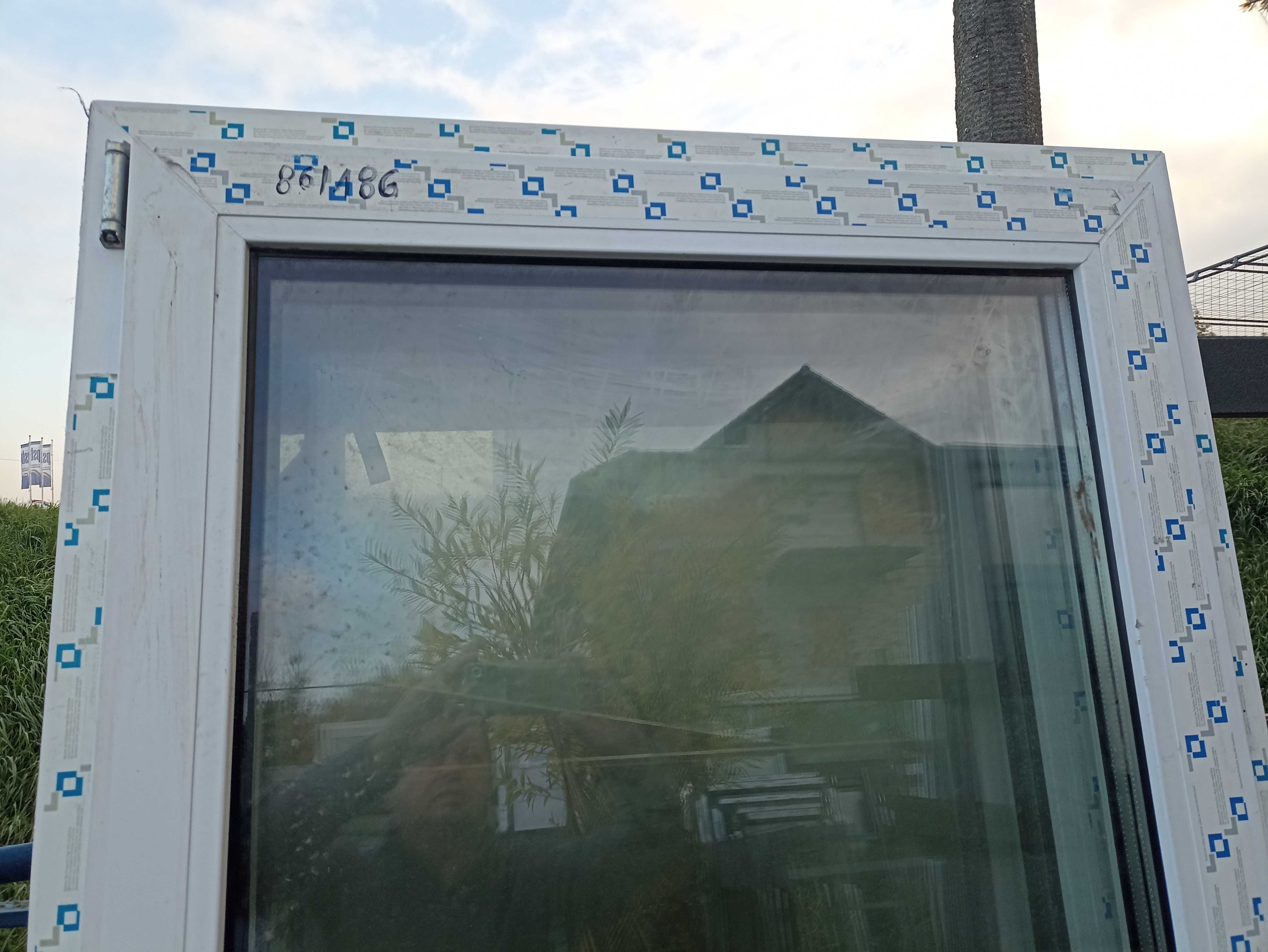 Okno pcv 86/186 białe trzy szybowe