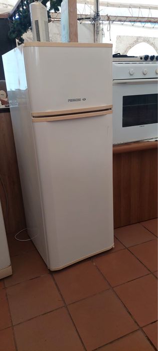 Frigorifico em funcionamento