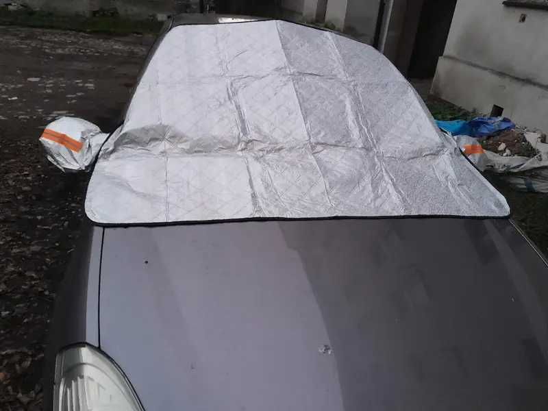 Osłona całoroczna przedniej szyby samochodu z rękawkami