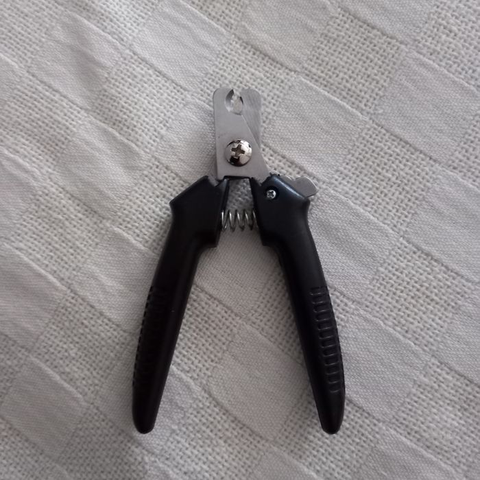 Corta unhas para cão