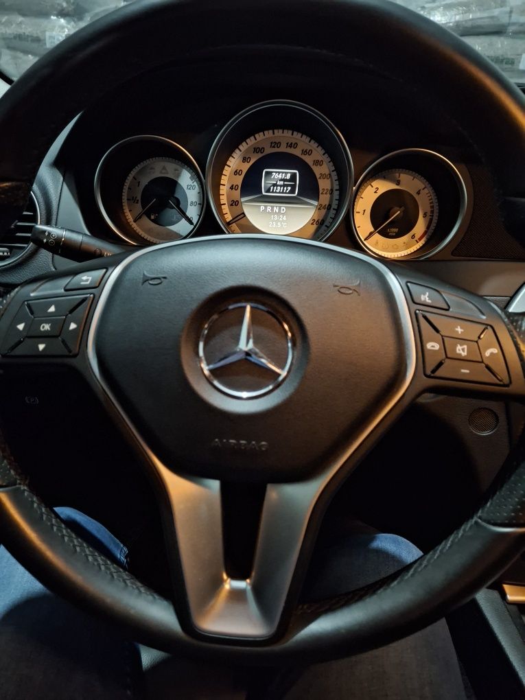 Mercedes-Benz C 220 CDi Avantgarde BlueEfficiency Aut. Nacional