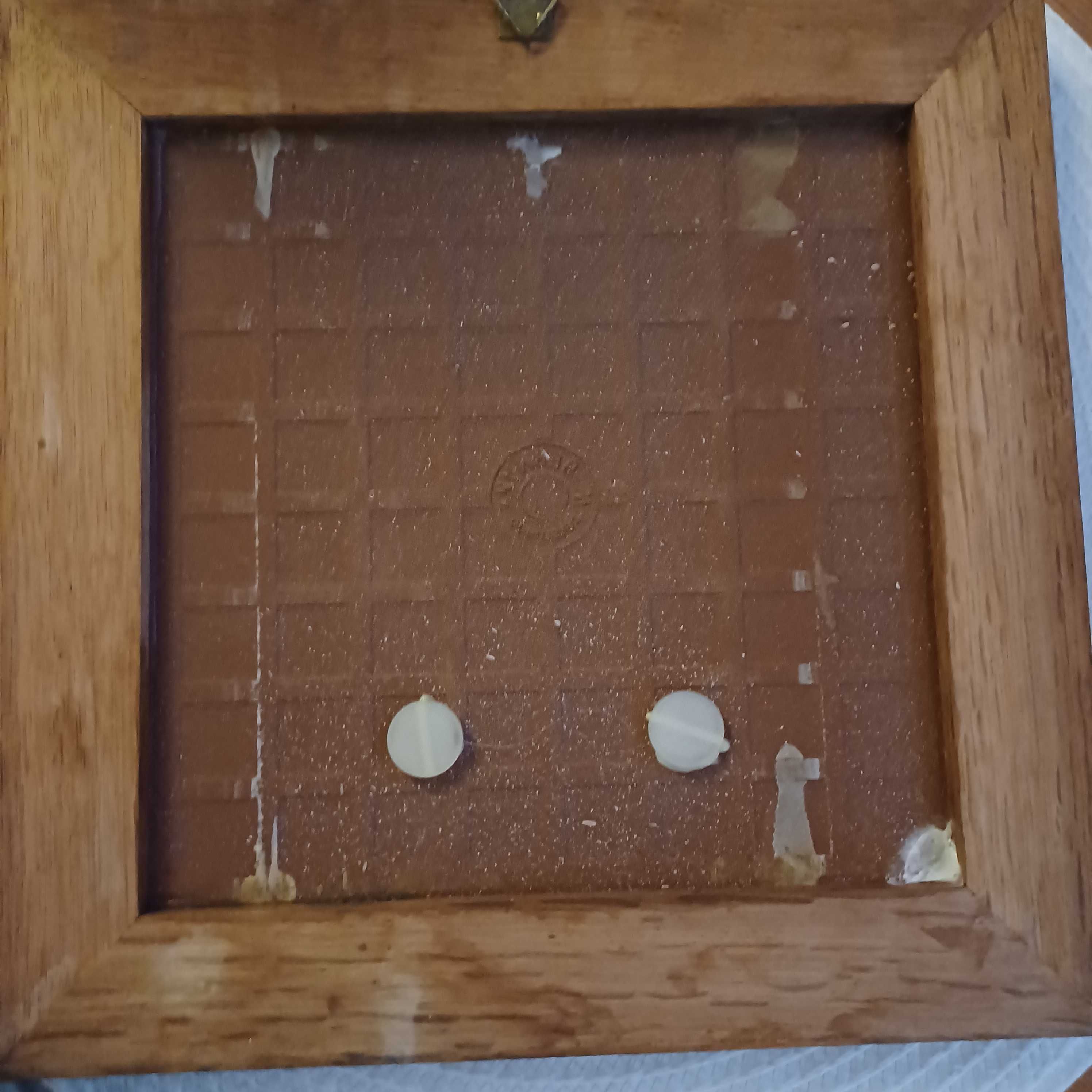 Dwa piekne obrazki na ceramicznej plytce-25,5cm x 25,5 cm.