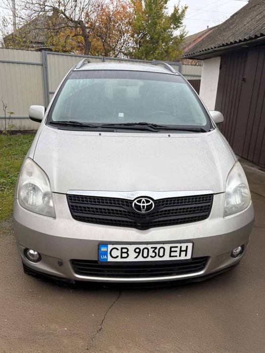 Продам тойоту версо