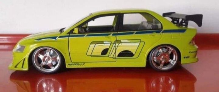 Mitsubishi evo fast & furious escala 1:24