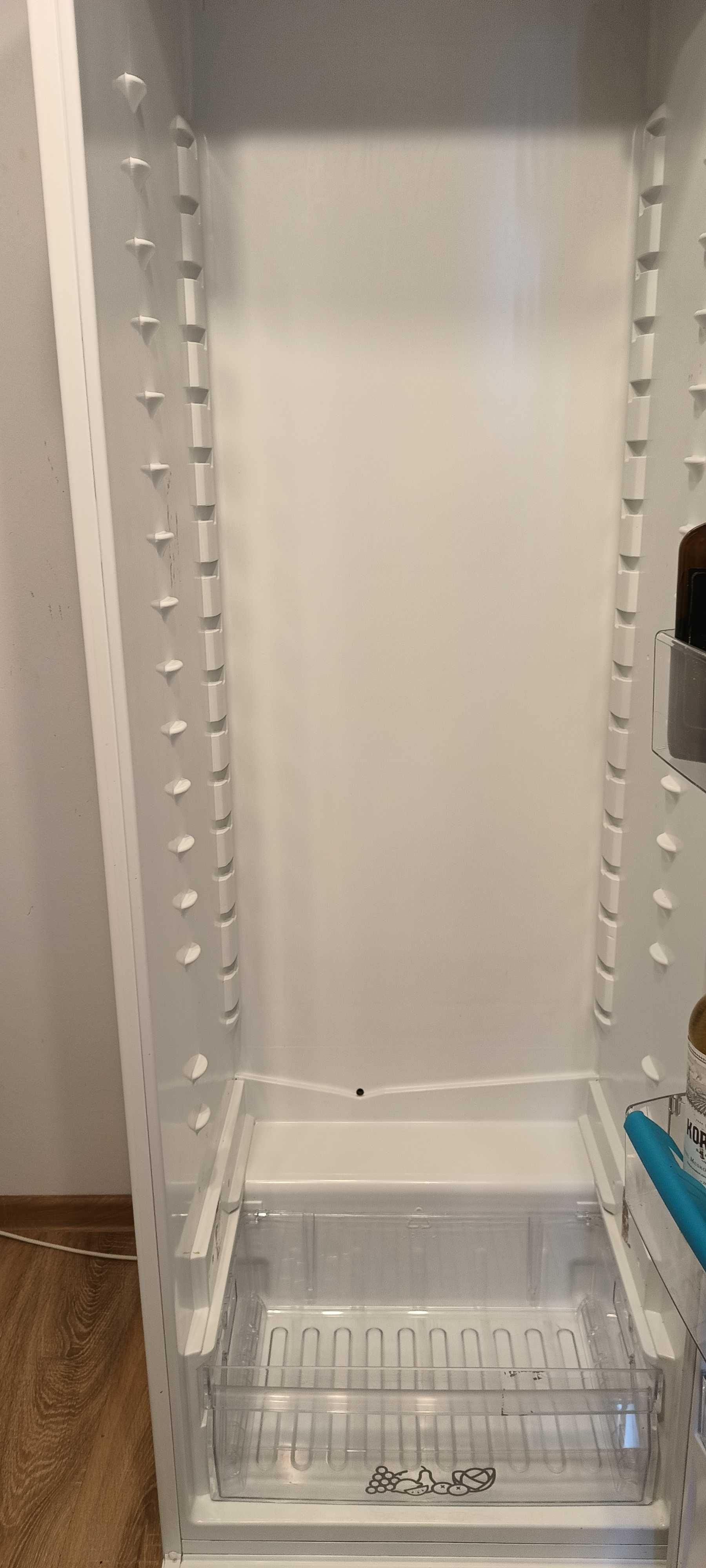 Chłodziarka ZANUSSI ZRA40100WA