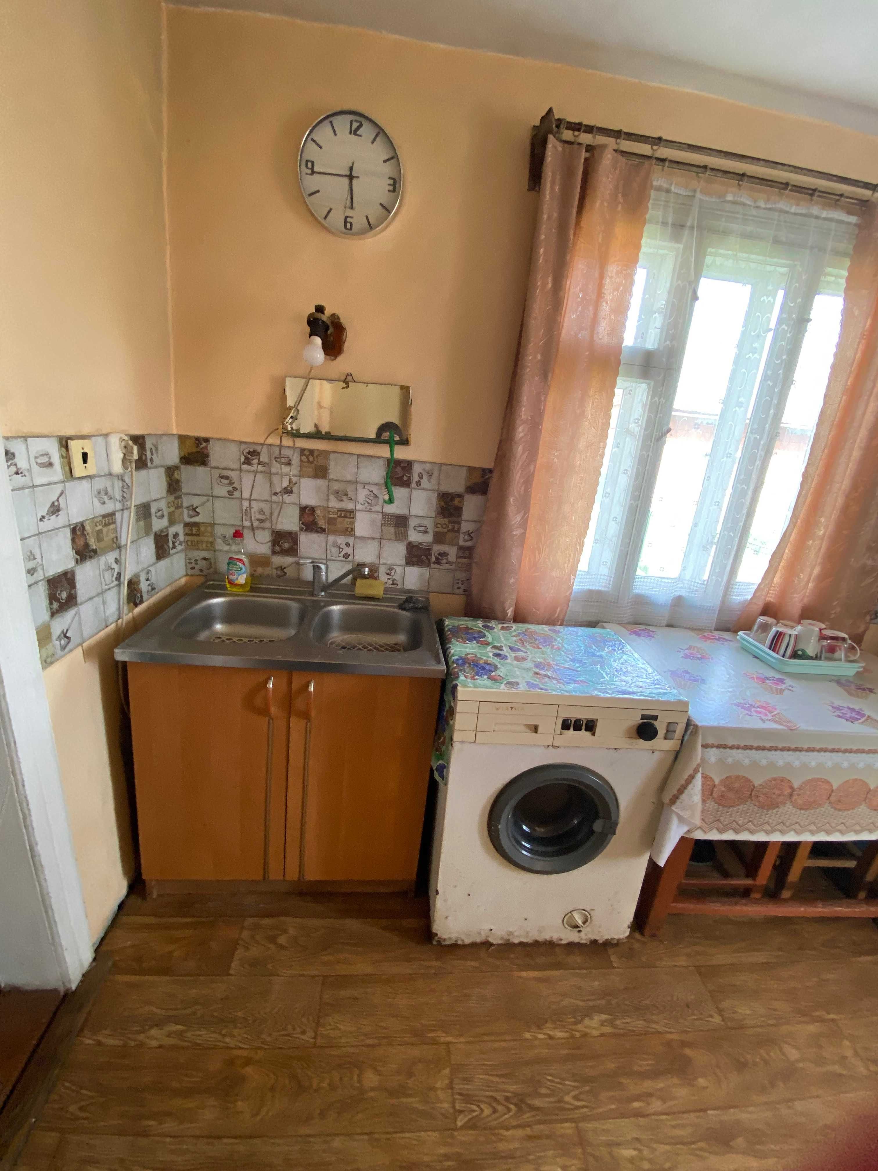 Будинок хата в селищі Підбуж Львівська область