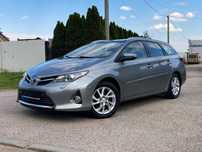 Toyota Auris* 2014r* 1.8 HYBRYDA*NAVI*kamera* XENON* 146.722km!!SERWIS