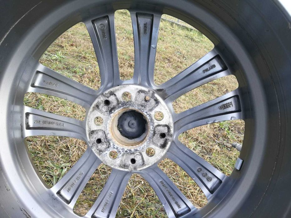 Opony zimowe BMW rozmiar 19