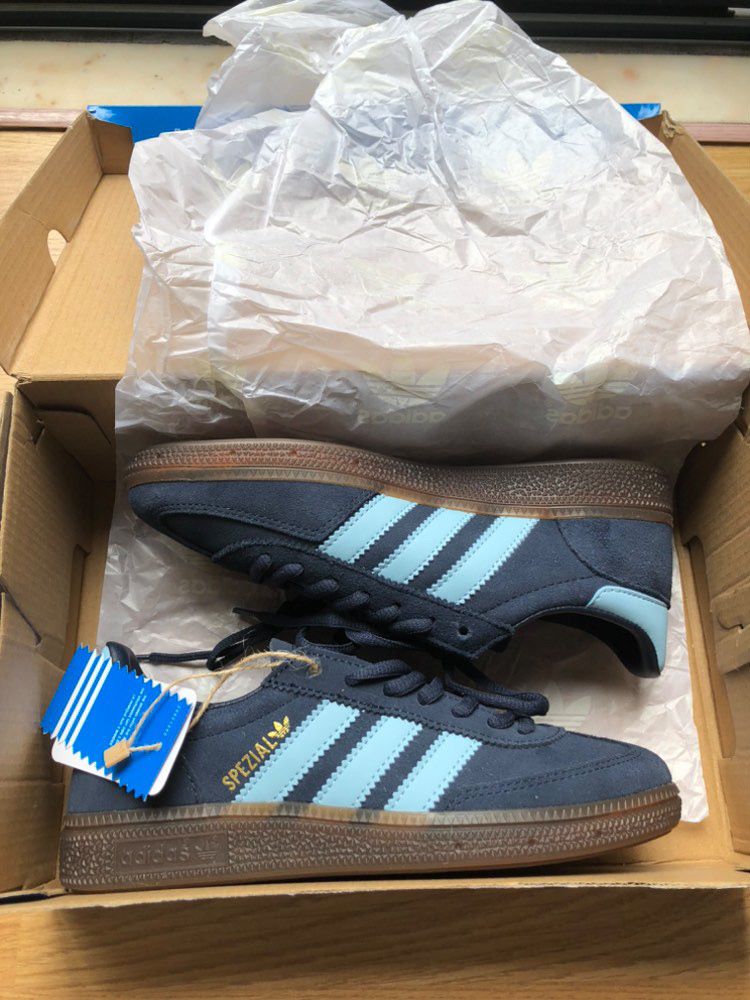 Tenis nike, adidas… varias marcas