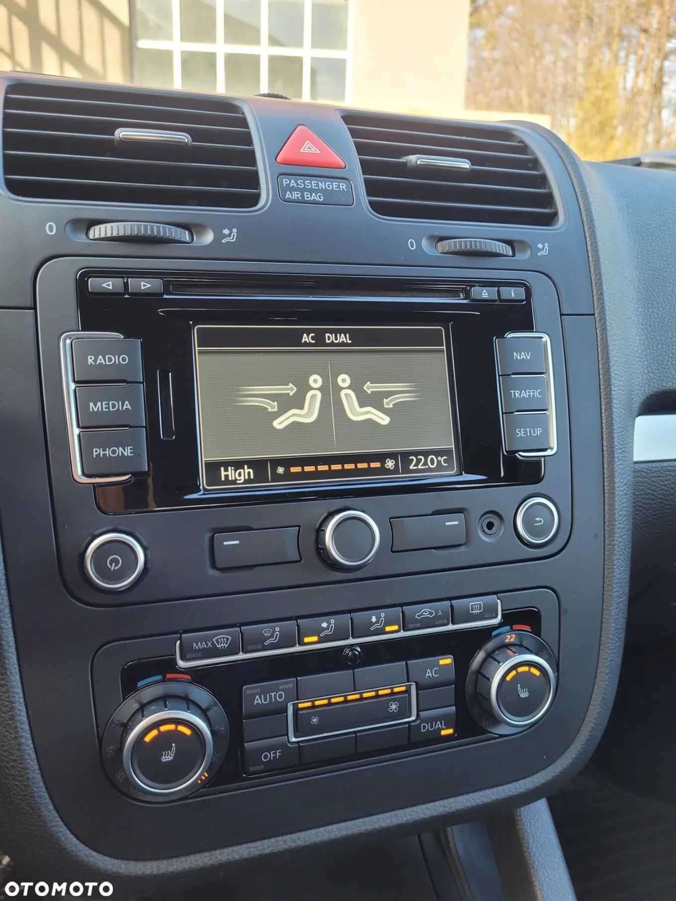 Volkswagen Jetta 16 MPI +  gaz