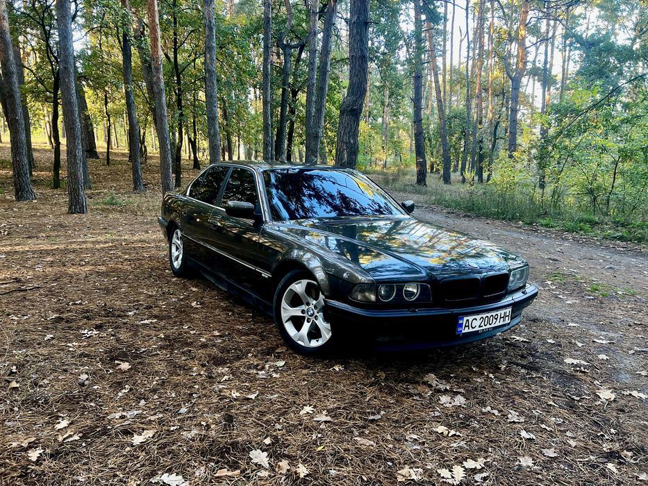 Продам BMW 740i e38 4.0 газ/бенз