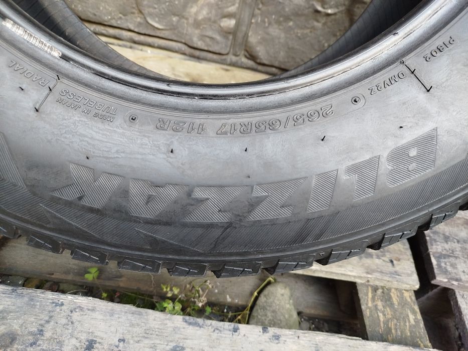 Шини зимові 265-65-17 Bridgestone Blizzak з Німечини