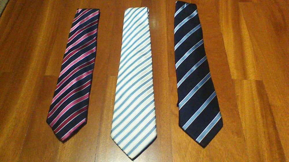 Gravatas - Compre 2, leve 3! - NOVAS!.