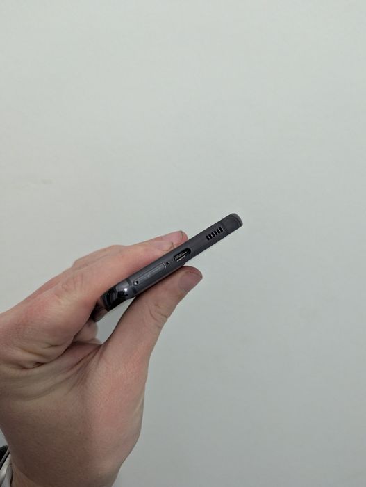 Samsung s22 Plus Black 8/128gb Neverlock