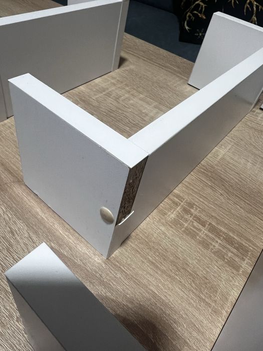 Półki na sciane biale