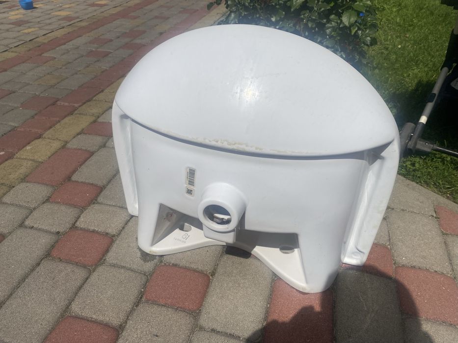 Умивальник в гарному стані
