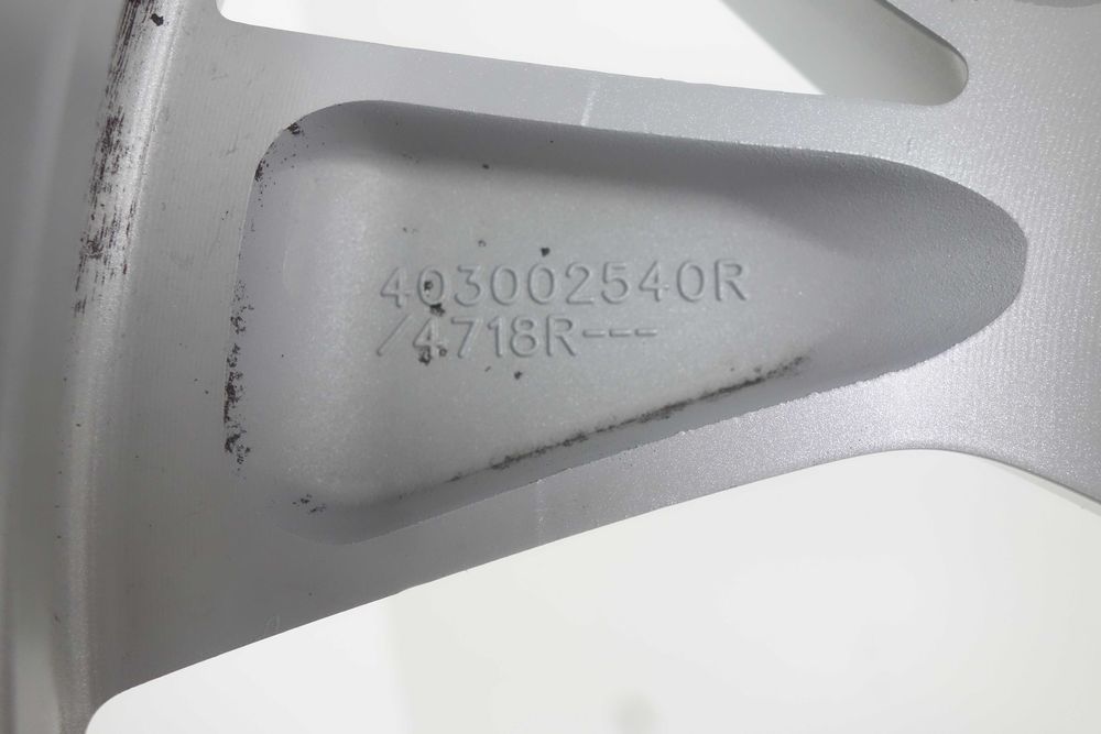 Alufelgi 17" 5x114,3 Renualt Nissan Renault Samsung Srebrne 1023