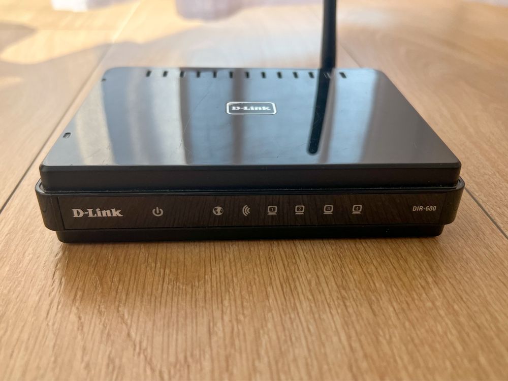 Router Wi-Fi D-Link DIR-600 Wireless N 150