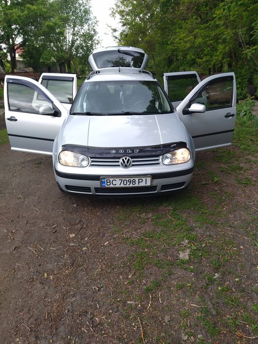 Volkswagen Golf 4