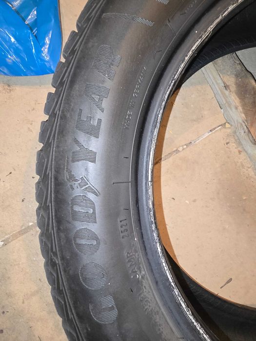 Opony wielosezon 18 cali Goodyear