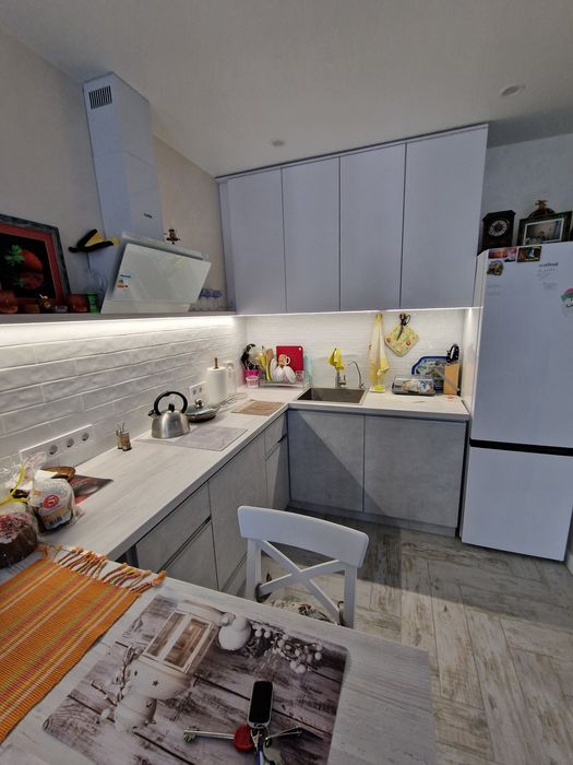 Продам 1 ком.квартиру ул.Солидарности, пр.Ивана Мазепы