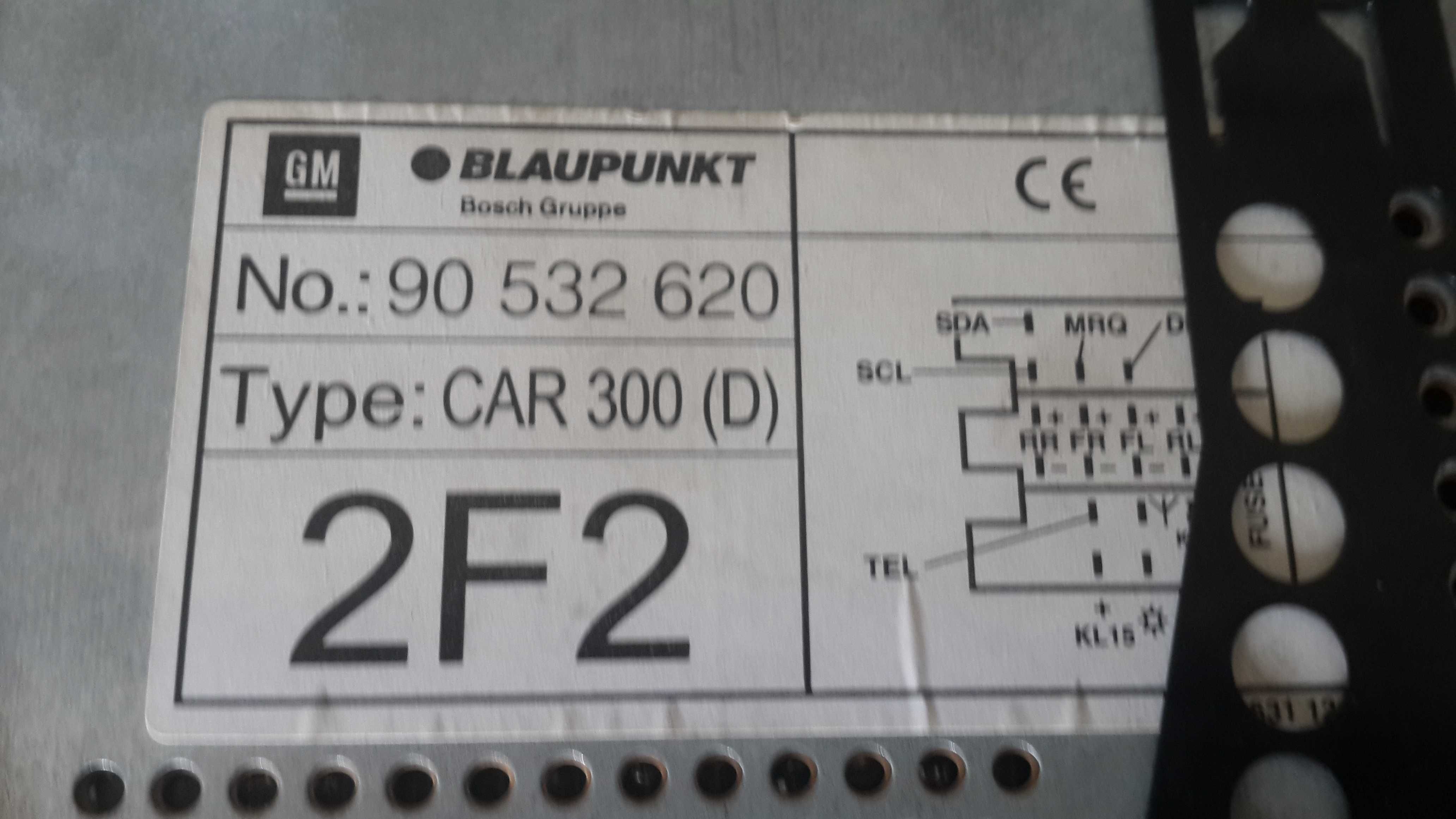 Продам автомагнетолу BLAUPUNKT CAR 300