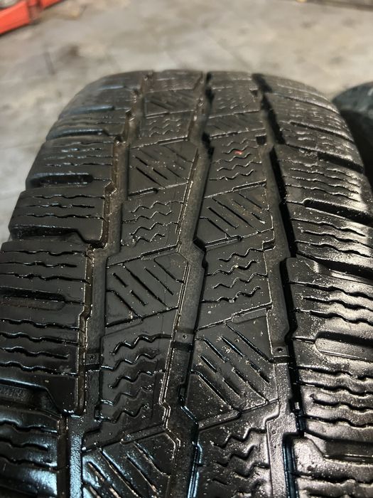 Michelin agilis alpin 215/65/16C