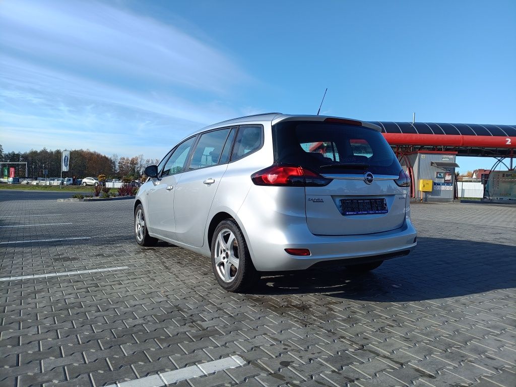 Opel Zafira C 7 osobowy