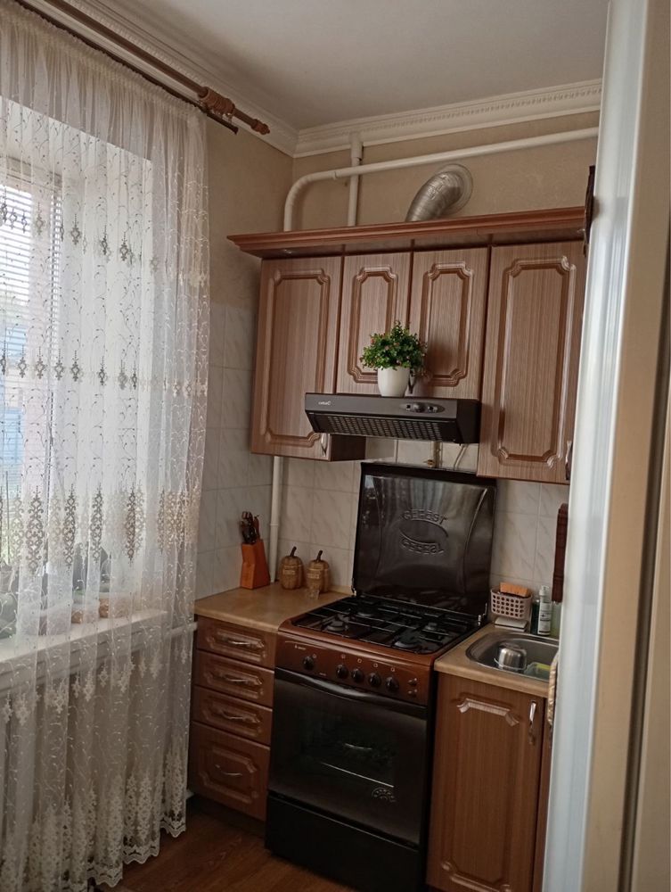 Продаж 1-кімнатної квартири з окремим входом