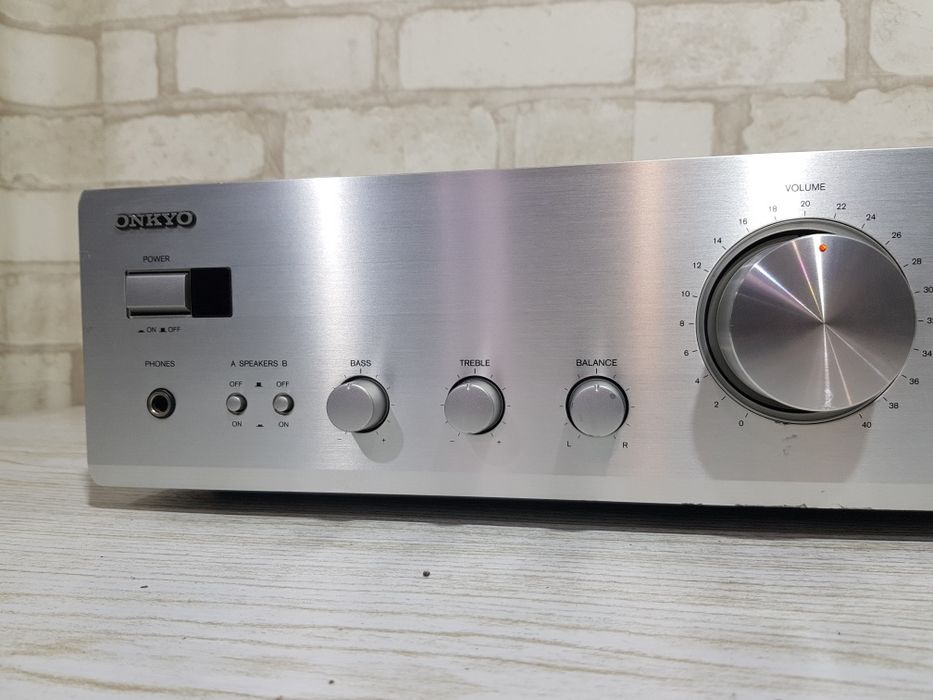 Стерео підсилювач ONKYO A-9211,*2х80 Вт, б/у з Німеччини