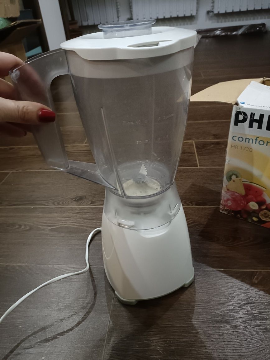 Блендер -чаша " Philips"