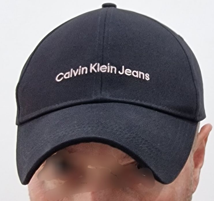 Czapka z daszkiem Calvin Klein r. uniwersalny OS z regulacją.