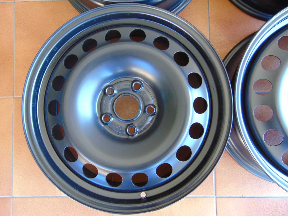 Felgi Stalowe 17'' 6,5x17 ET38 Q3 TARRACO KODIAQ TIGUAN kpl.