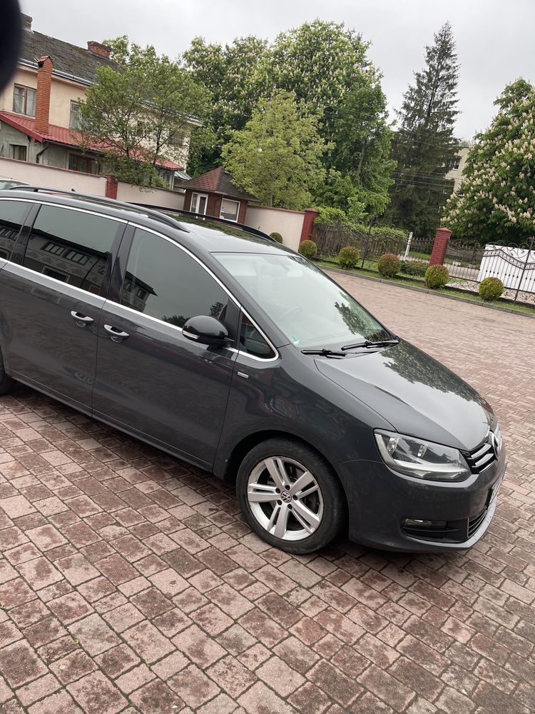 Volkswagen sharan match 2012 року