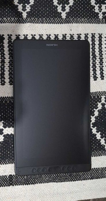 Tablet graficzny Huion Kamvas 13 czarny