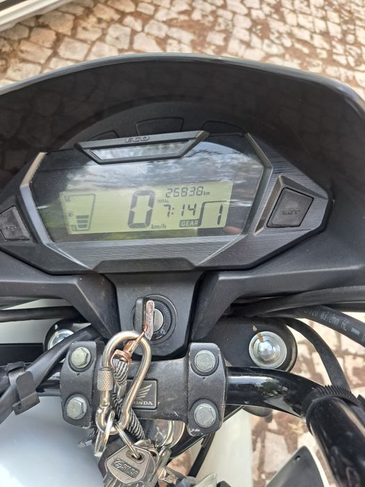 Moto honda cb 125 f