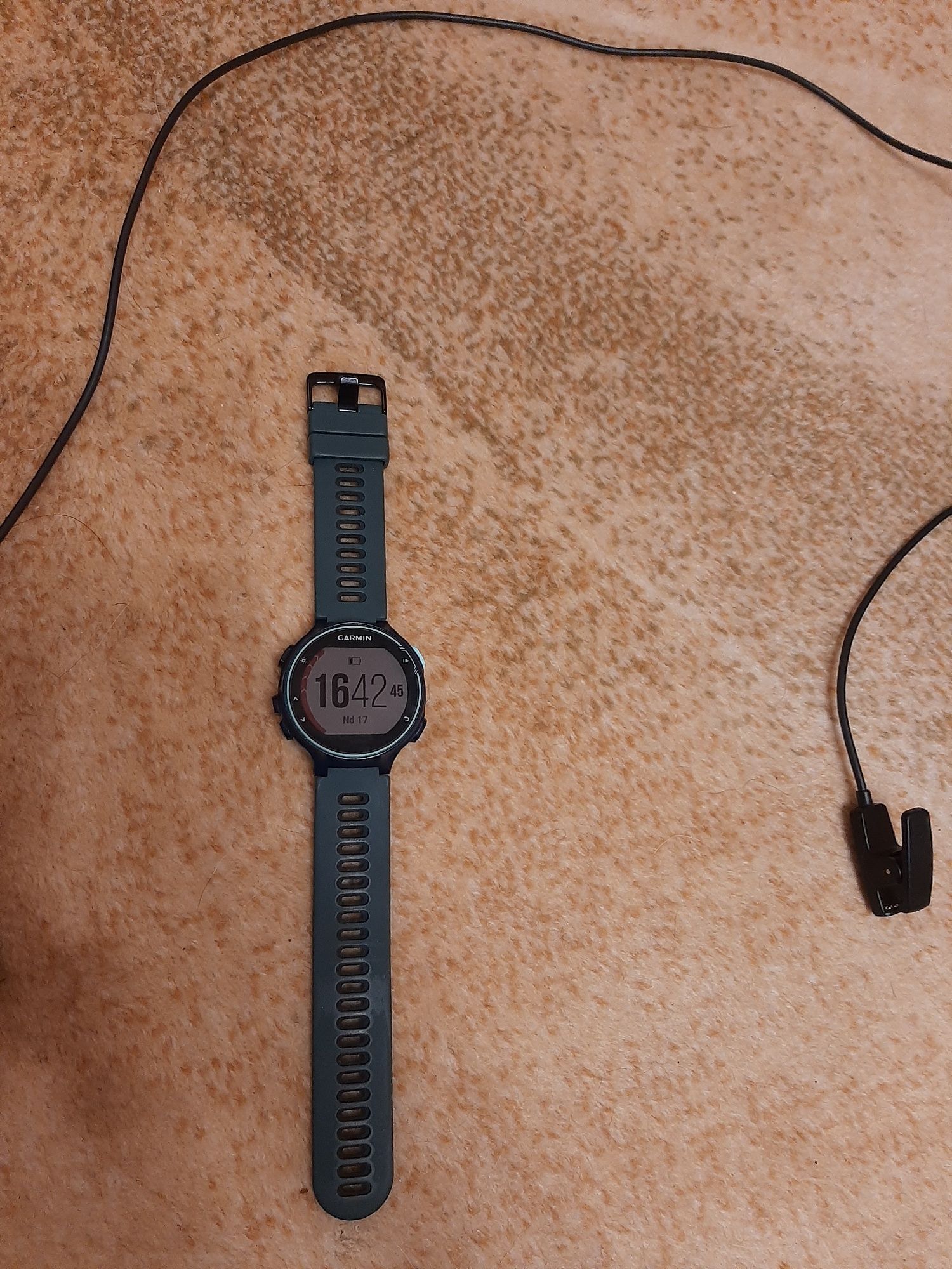 Garmin Forrunner 735xt