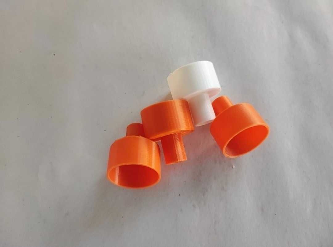 Przejściówka z probówki 2,5 cm na wężyk 1 cm