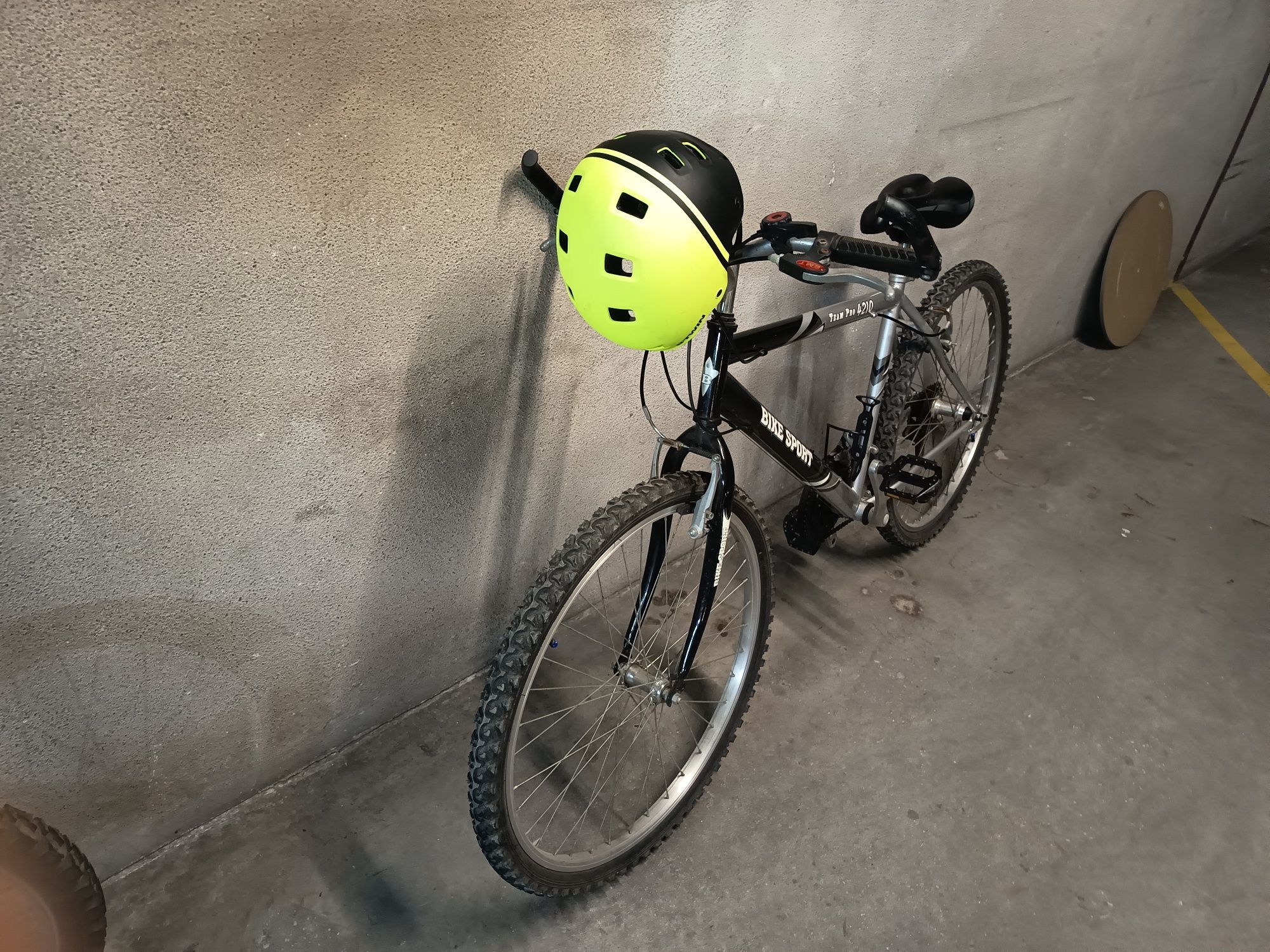 2 Bicicletas GT Agressor e Teams Pro 4210