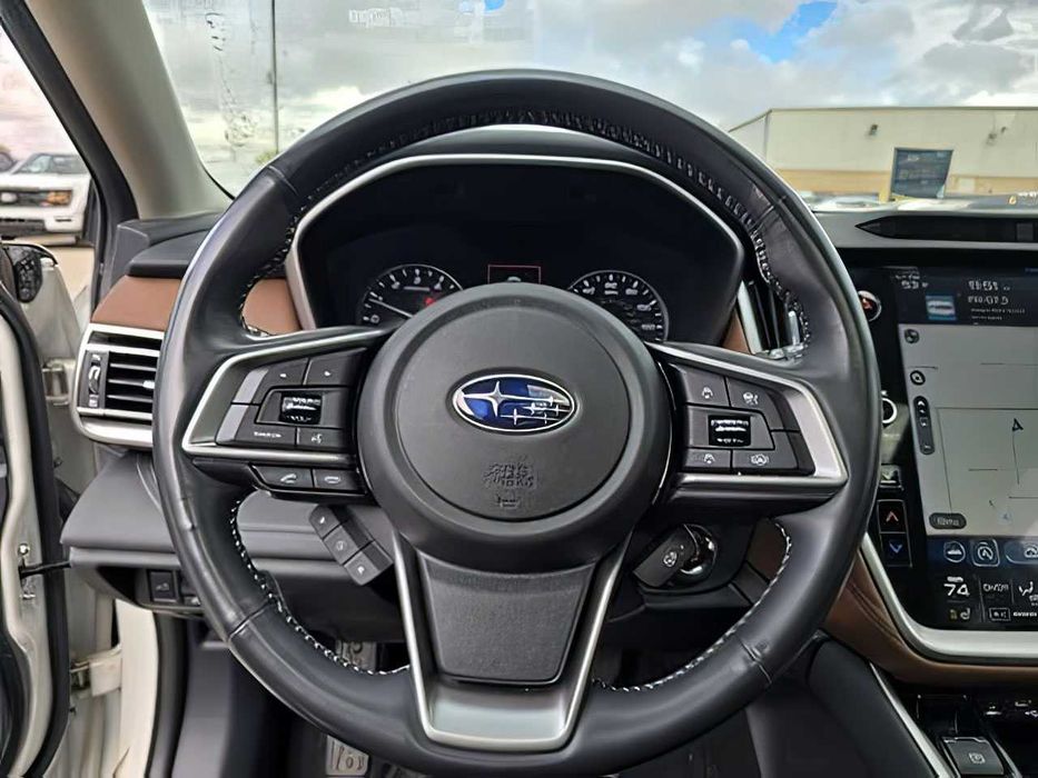 Subaru Outback      2022