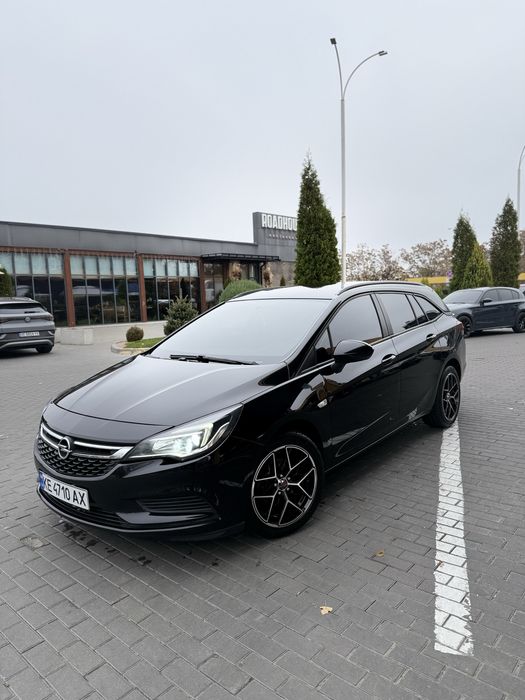 Продам Opel Astra K 2017 1.6disel ideal