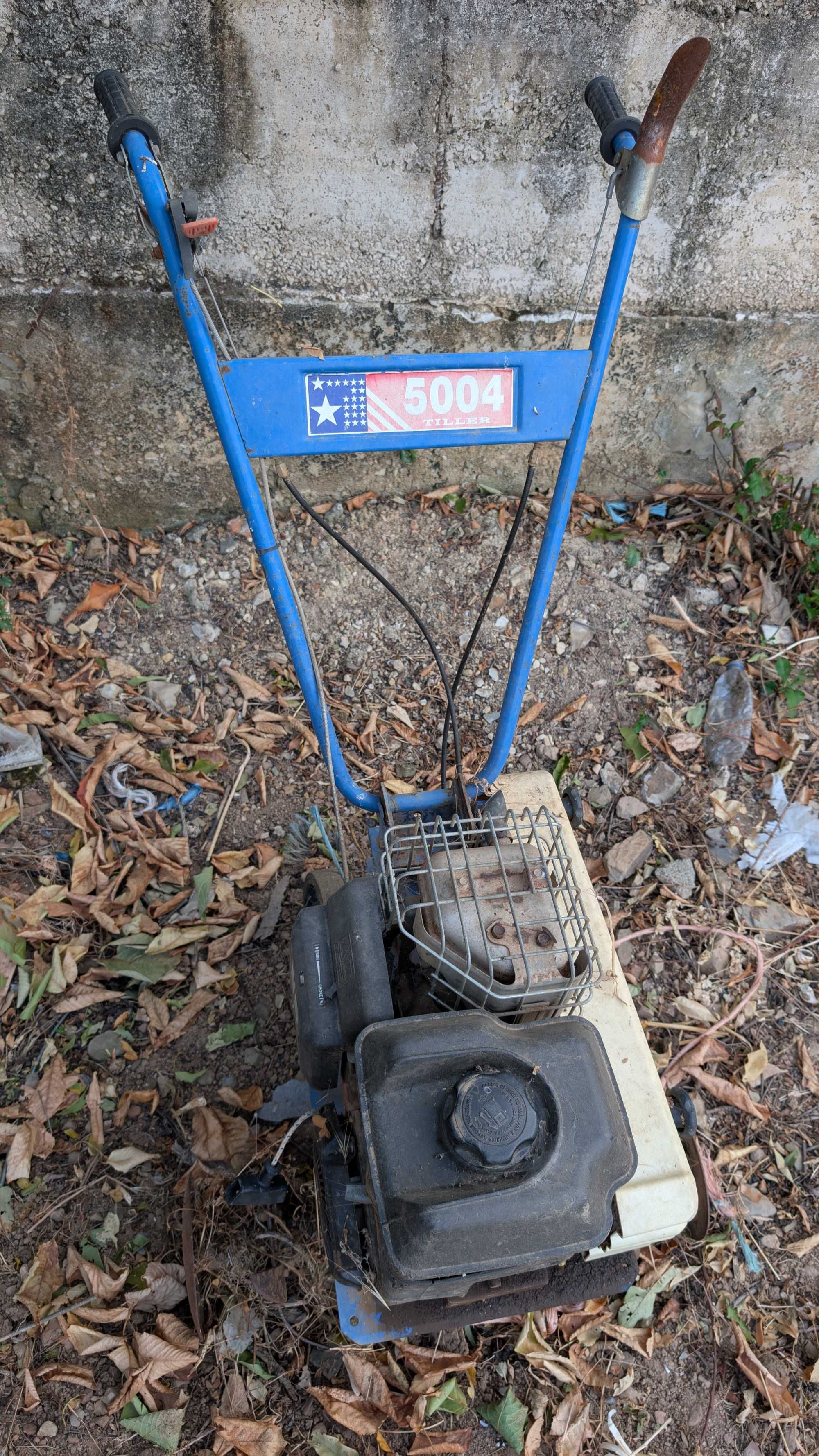 Moto-enxada 5004 Tiller