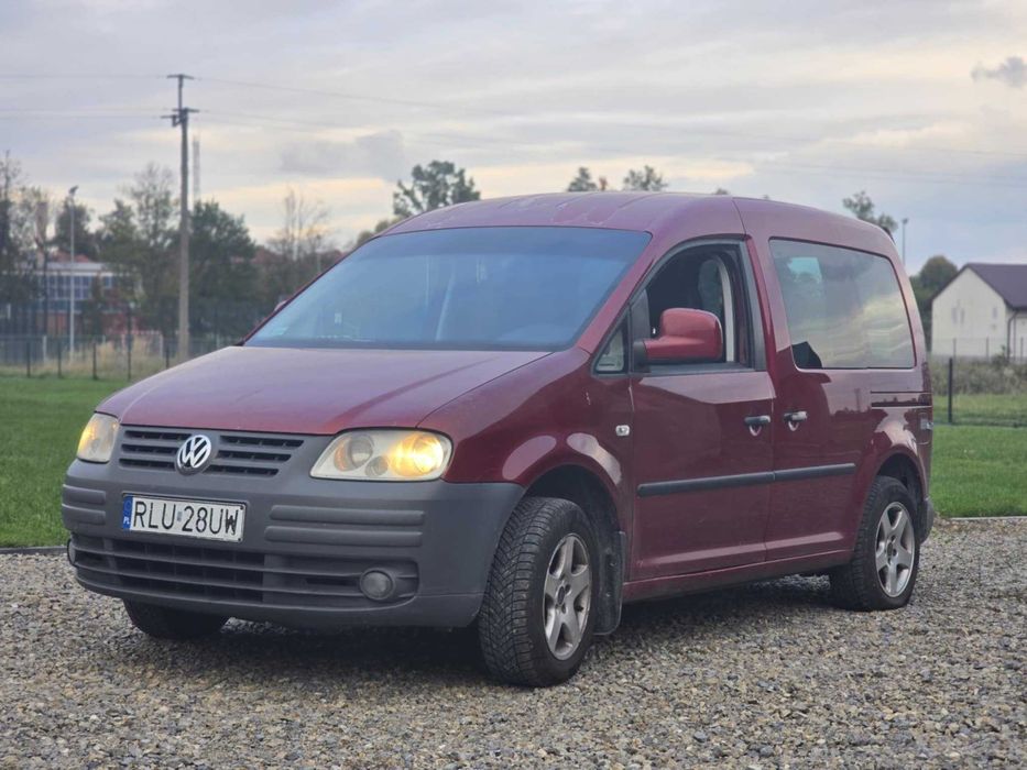 Vw Caddy 2004 rok