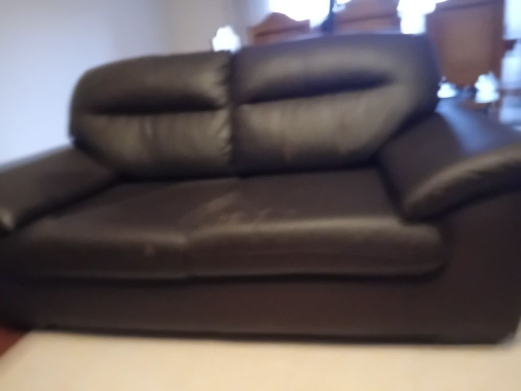 URGENTE -Sofas de dois e três lugares