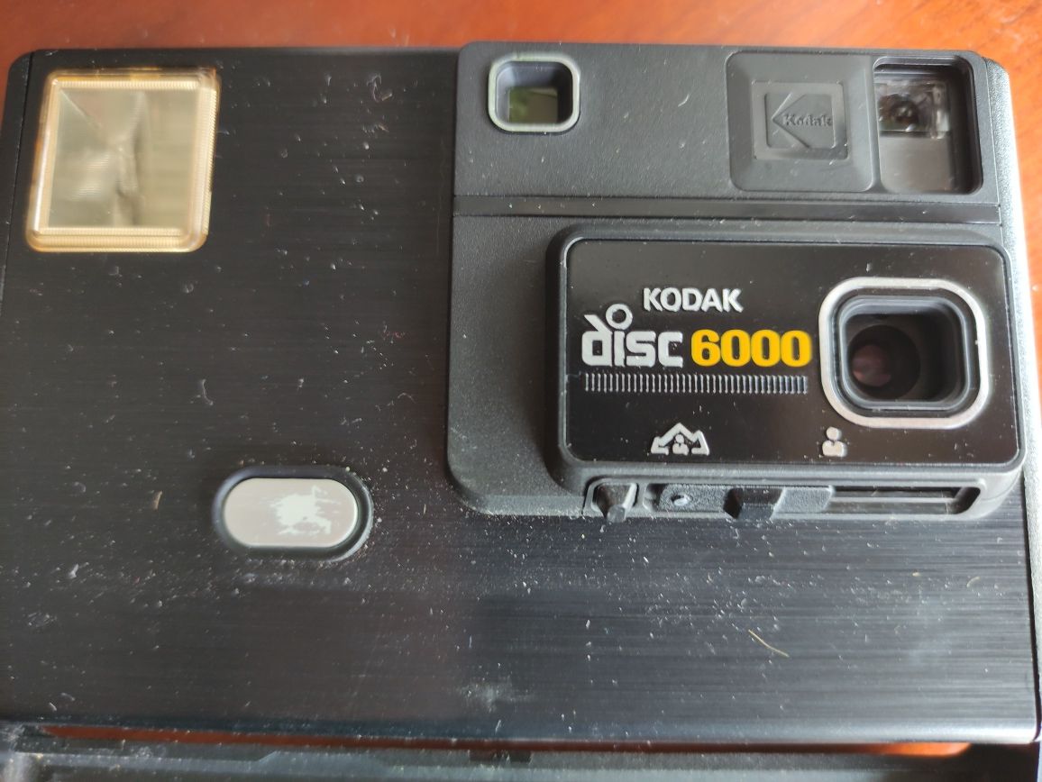 Máquina fotográfica de disco - Kodak 6000 disk 
Kodak 6000 Disk - com